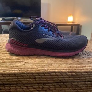 Brooks Adrenaline 20 GTS
